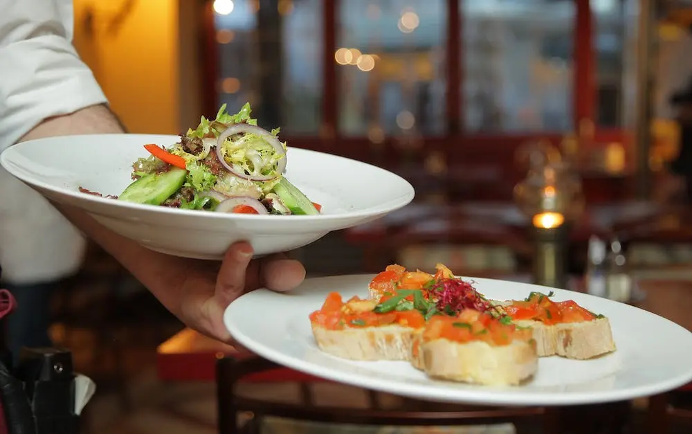  Najlepsze restauracje w Gdyni - sprawdź polecane knajpy i dobre jedzenie