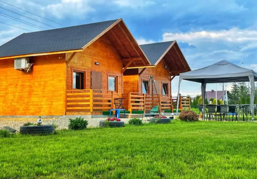 Ile kosztuje nocleg w Energylandii? Ceny, rodzaje i lokalizacje obiektów
