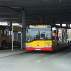 Autobus 124 Warszawa - sprawdź rozkład jazdy i uniknij czekania