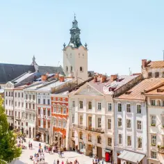 Ile kosztuje nocleg we Lwowie? Ceny hoteli i opcje zakwaterowania