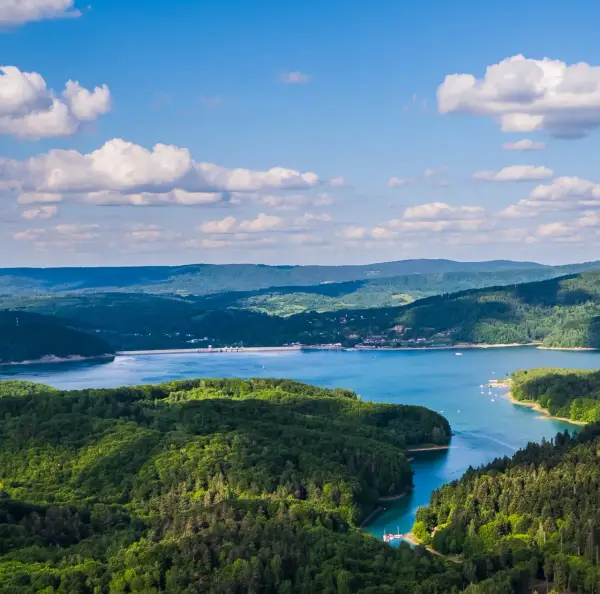  Piękne atrakcje turystyczne i romantyczne miejsca na weekend na Podkarpaciu